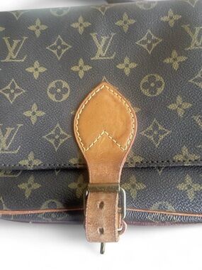 *Authentic* LOUIS VUITTON Cartouchiere Monogram Crossbody Bag + Extras LV
